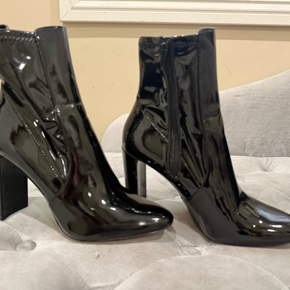 Aldo Shiny Black Heeled Boots size 10 women’s